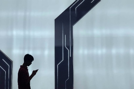 合肥重點支持新型顯示、集成電路、人工智能及高端軟件等支柱產業發展