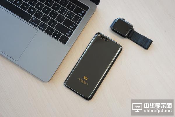 搞機(jī)番外篇：小米6深度評(píng)測(cè) 雙莖頭能否對(duì)抗iPhone 7P？
