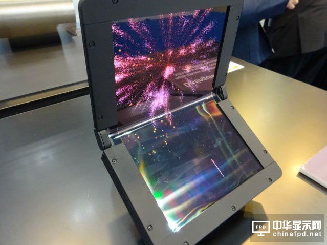 ձS׿8.3/13.3Ӣ8K OLED@ʾ