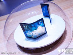 恐懼型創新：用折迭屏幕開辟新話題，為什么大家還是蜂擁而至了？