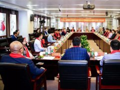 深圳市平板顯示行業(yè)協(xié)會(huì)第四屆常務(wù)理事會(huì)第三次會(huì)議成功召開
